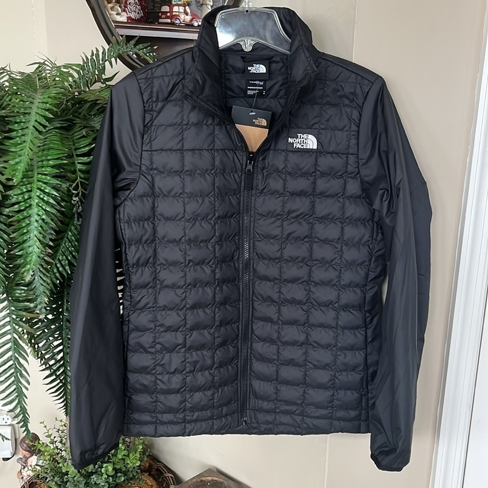 Brand New The North Face Thermoball Eco Down Insulated Black Zippered Jacket